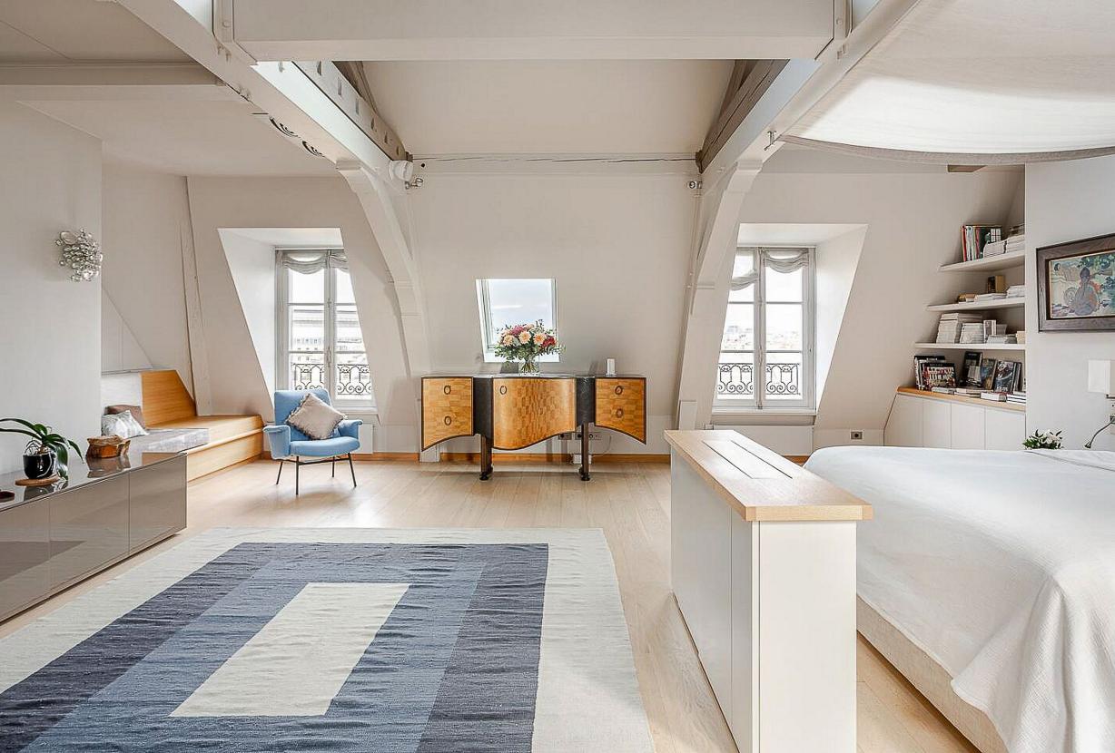 Par134 - Stunning apartment in St Germain des Prés
