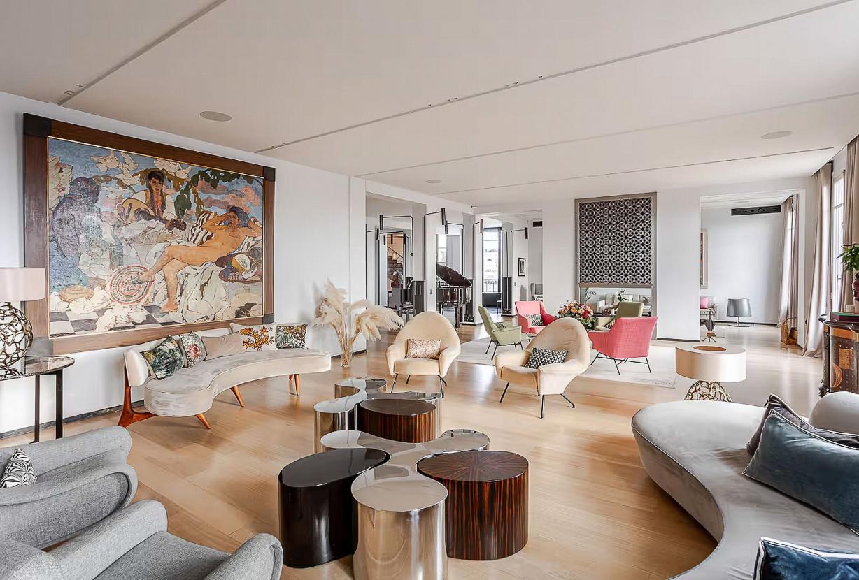Par134 - Stunning apartment in St Germain des Prés