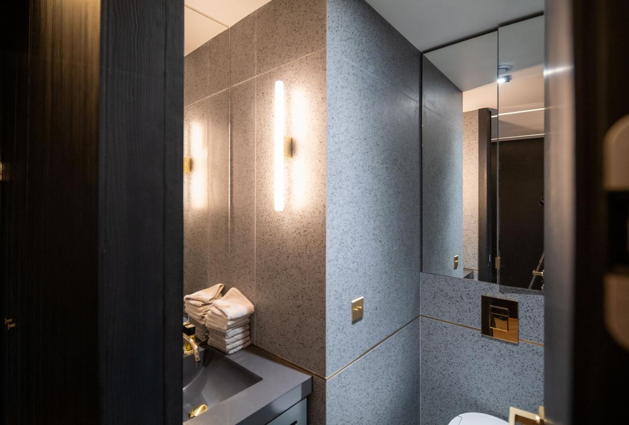 Par081 - Appartement de luxe d'une chambre à Paris