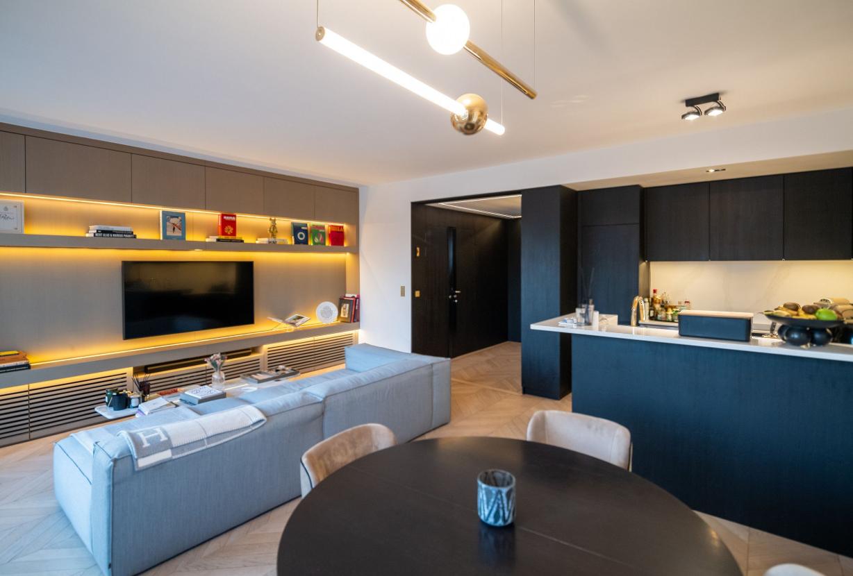 Par081 - Appartement de luxe d'une chambre à Paris