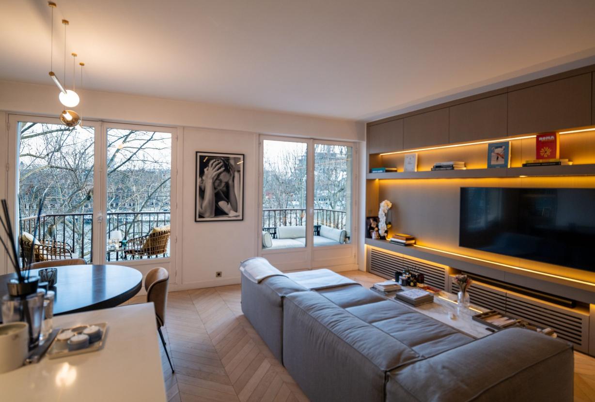 Par081 - Appartement de luxe d'une chambre à Paris