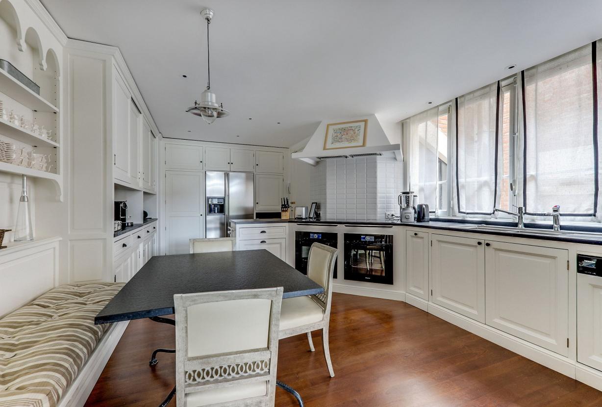 Par123 - Apartamento de 4 dormitorios en París