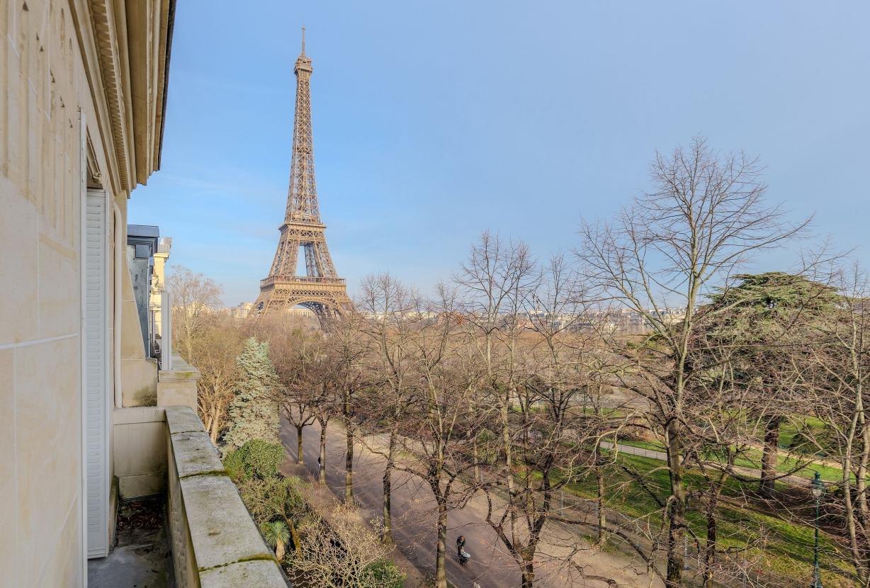 Par168 - Appartement de 3 suites avec vue