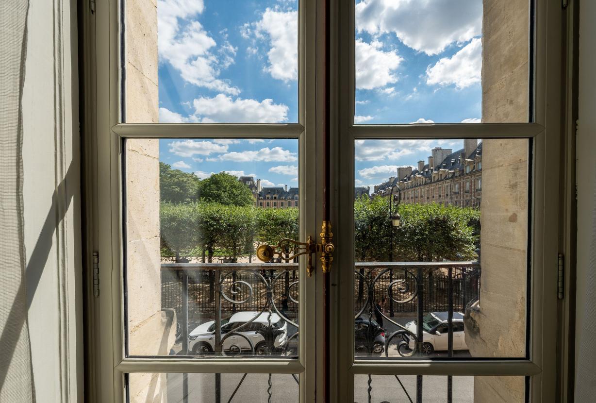 Par169 - Apartamento único en la Place des Vosges