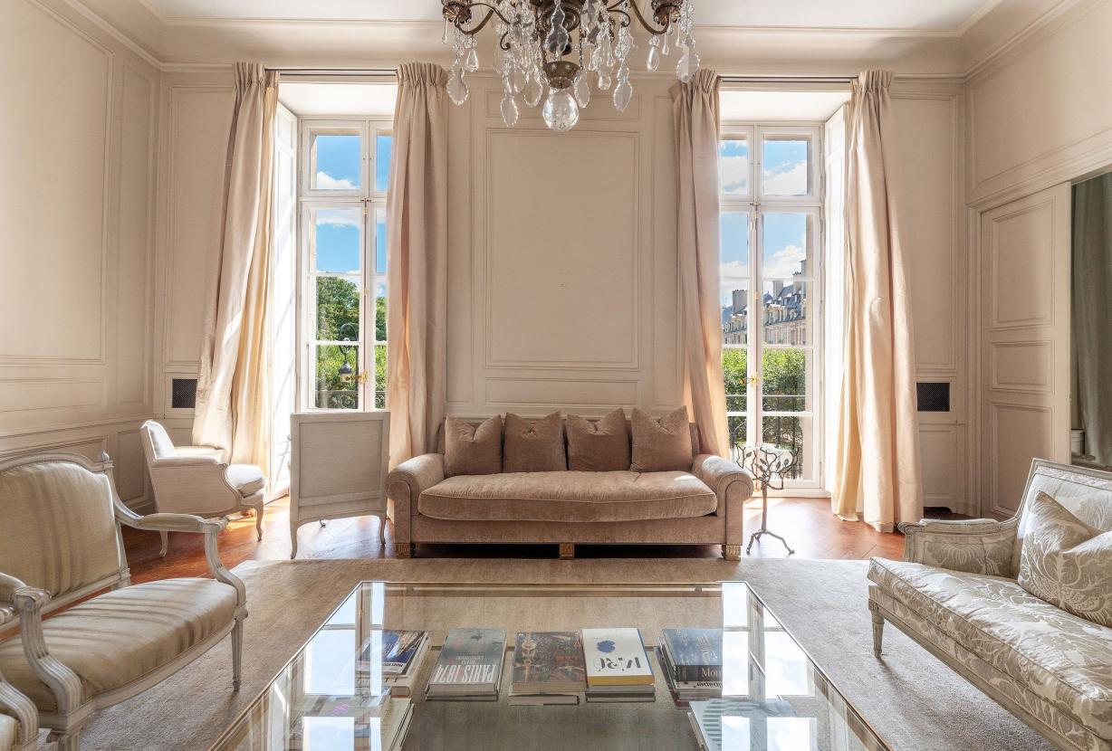 Par169 - Apartamento único en la Place des Vosges