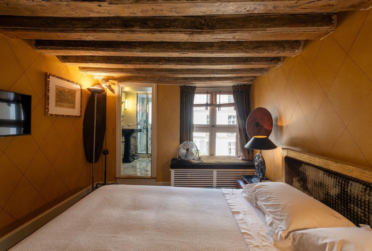 Par169 - Apartamento único en la Place des Vosges