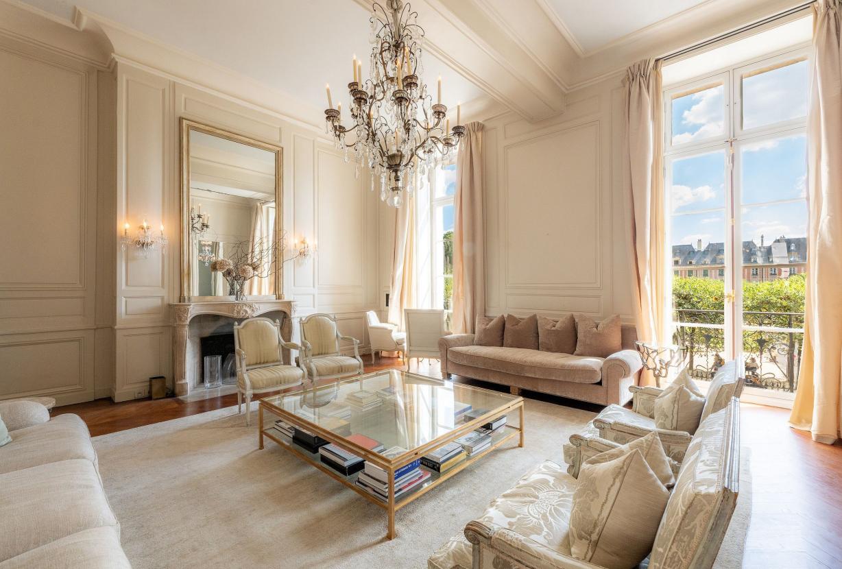 Par169 - Apartamento único en la Place des Vosges