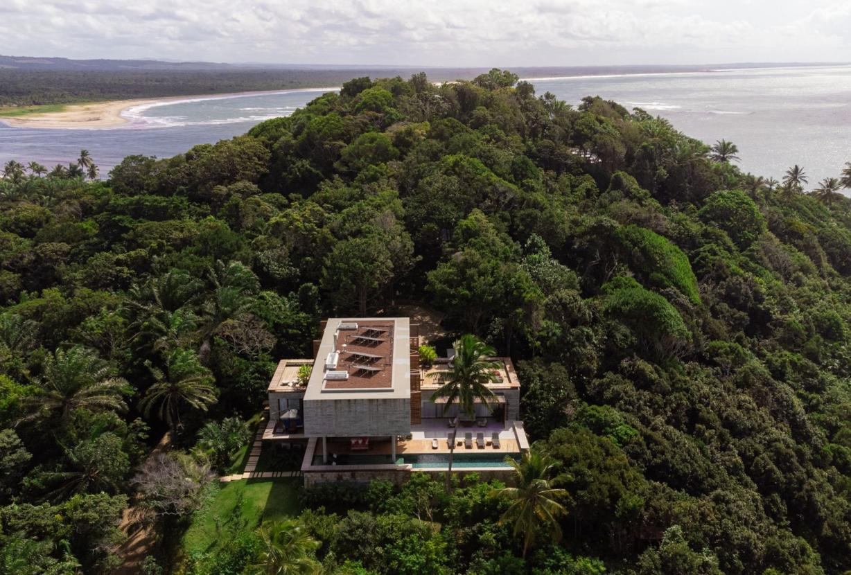 Bah174 - Modern villa with sea views in Itacaré