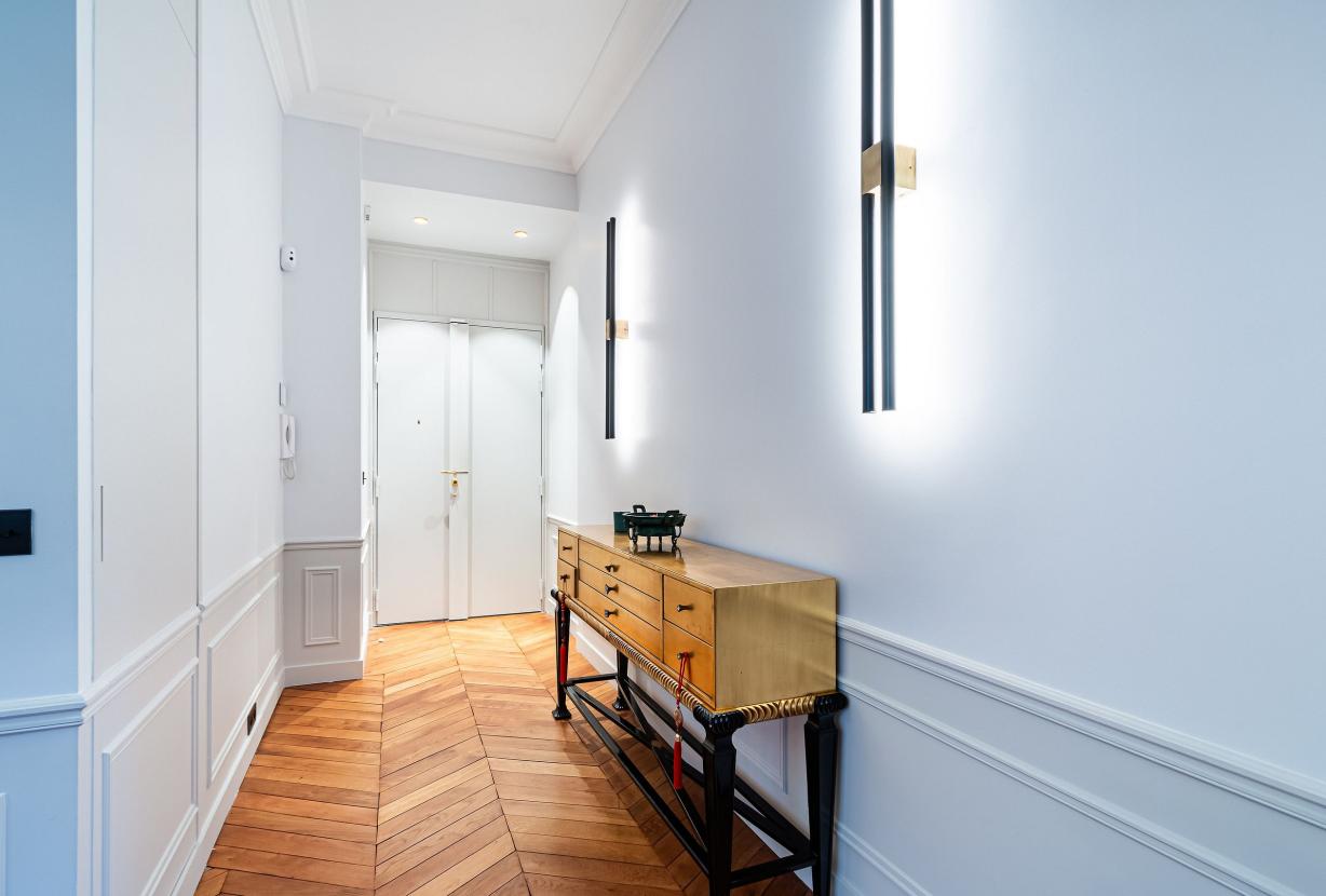 Par063 - Très bel appartement de 4 chambres