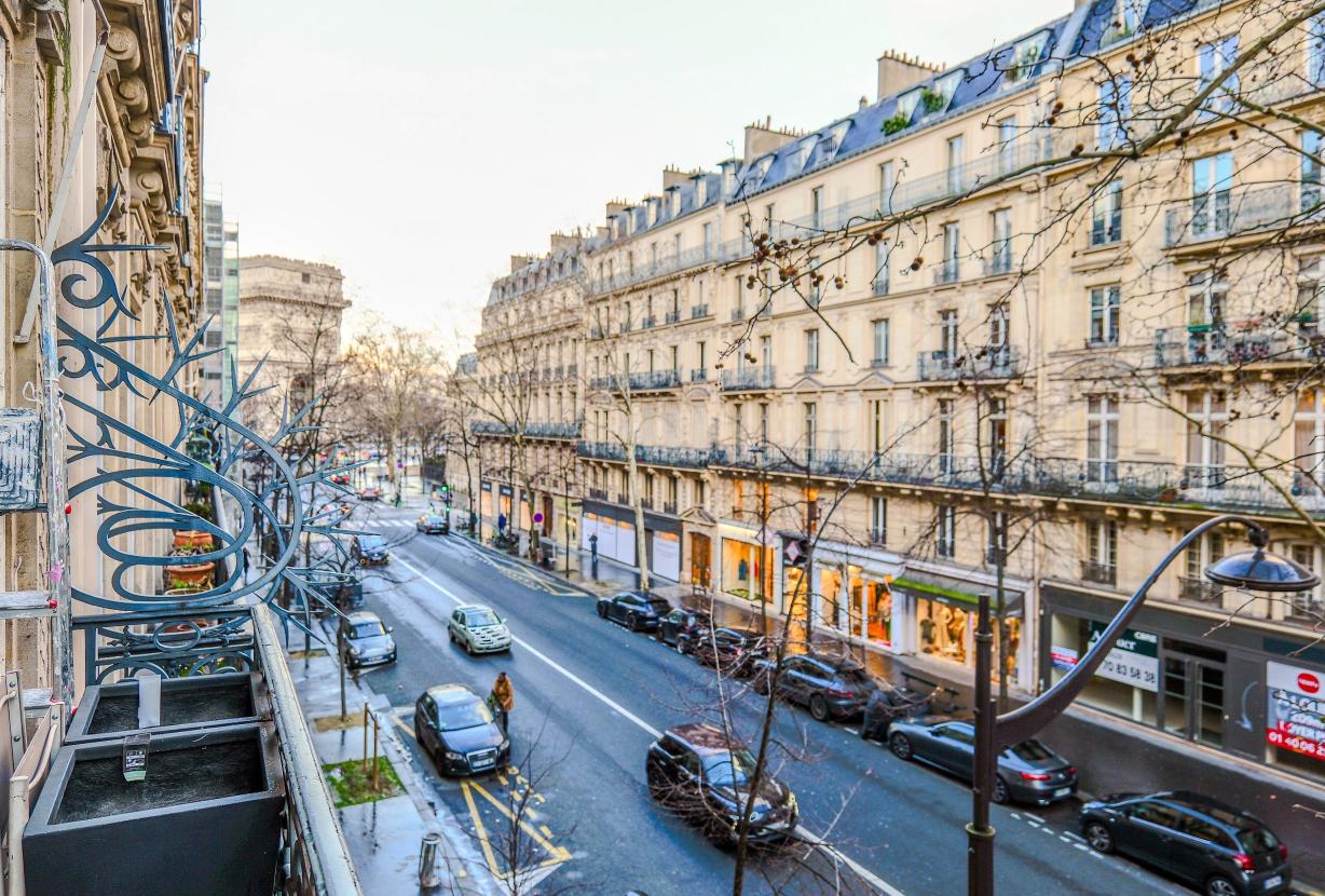 Par193 - Apartamento de tres dormitorios en Chaillot