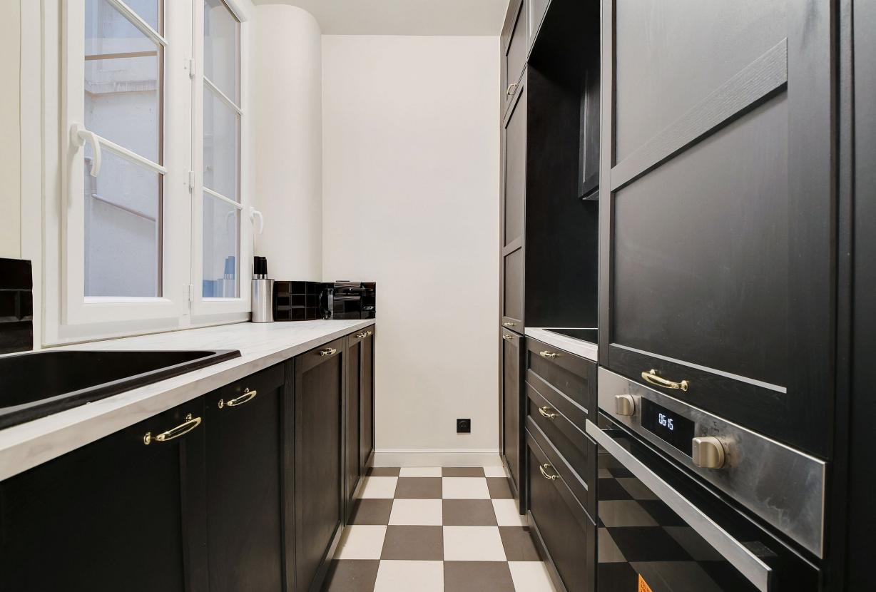 Par230 - Charmoso apartamento no coração de Paris