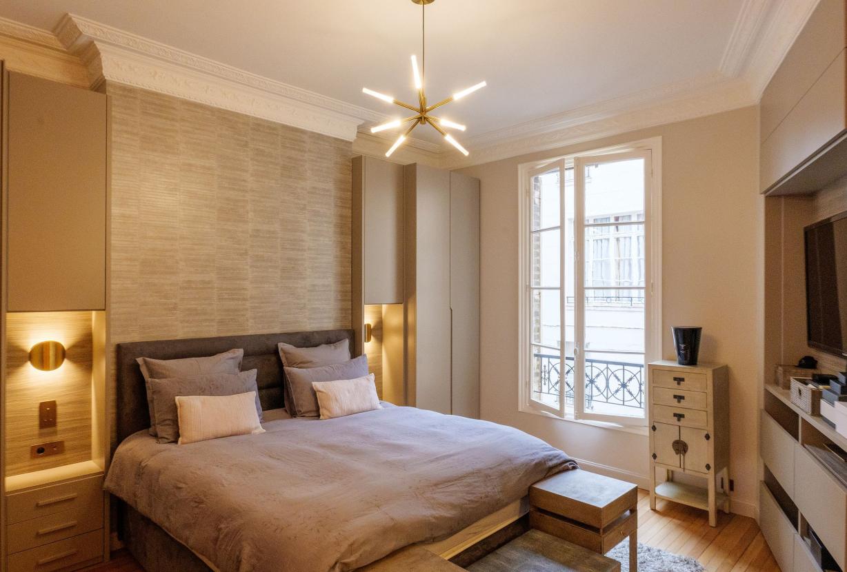 Par131 - Appartement de luxe de trois chambres