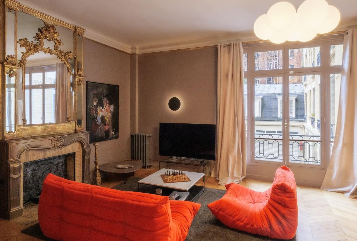 Par115 - Appartement de 2 suites à Porte Dauphine