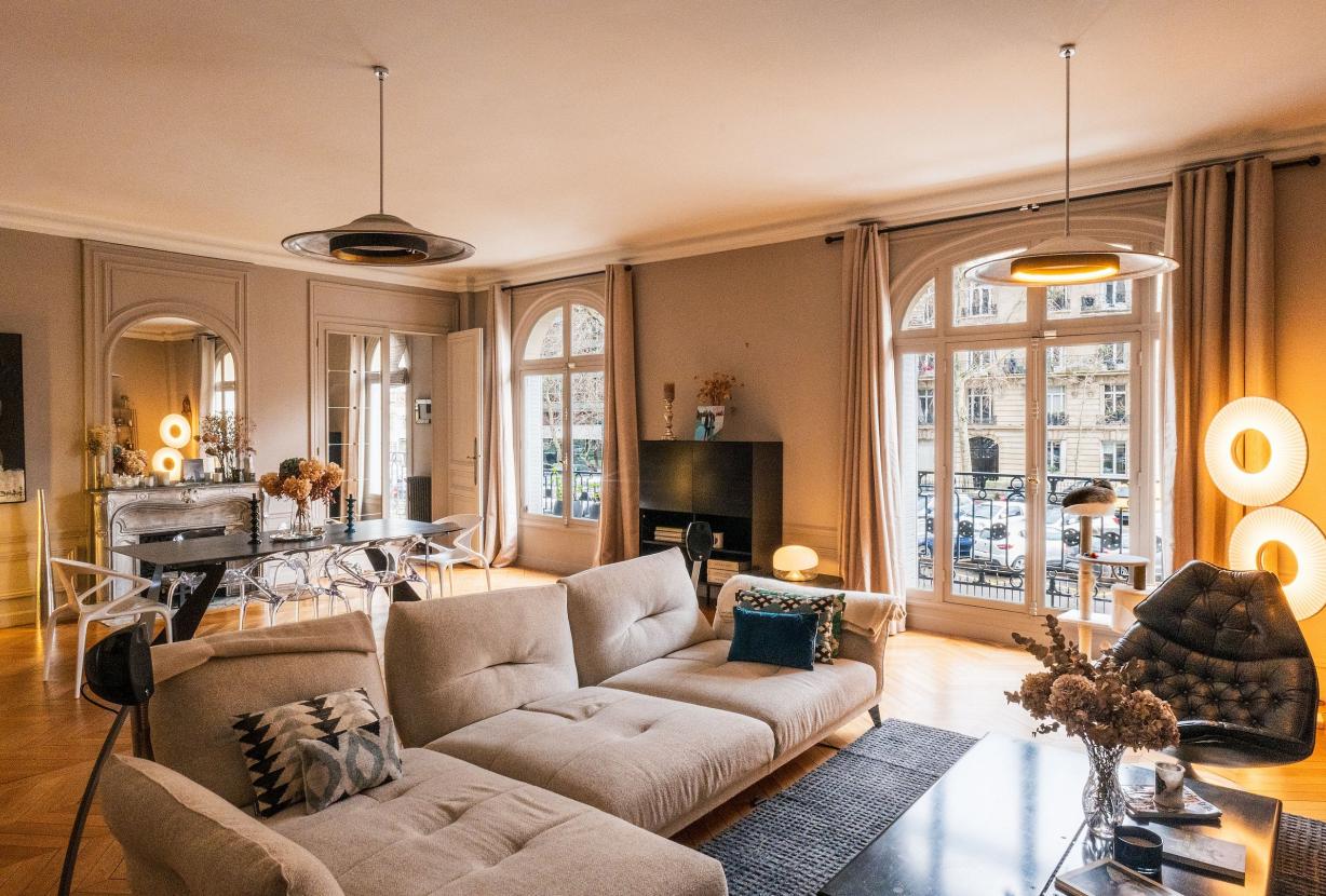 Par115 - Appartement de 2 suites à Porte Dauphine