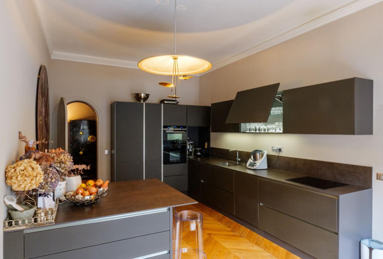 Par115 - Appartement de 2 suites à Porte Dauphine