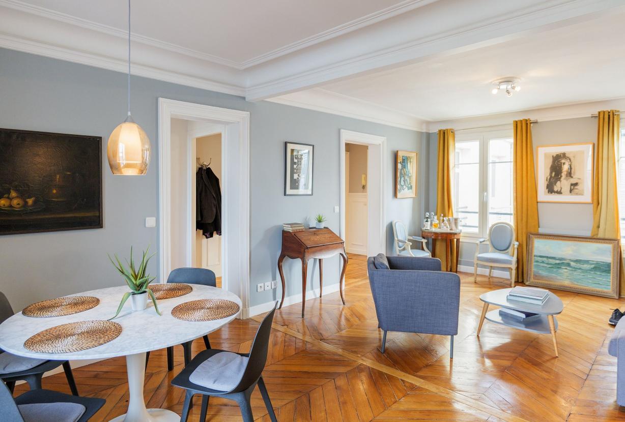 Portuguese: Par138 - Apartamento de 2 quartos