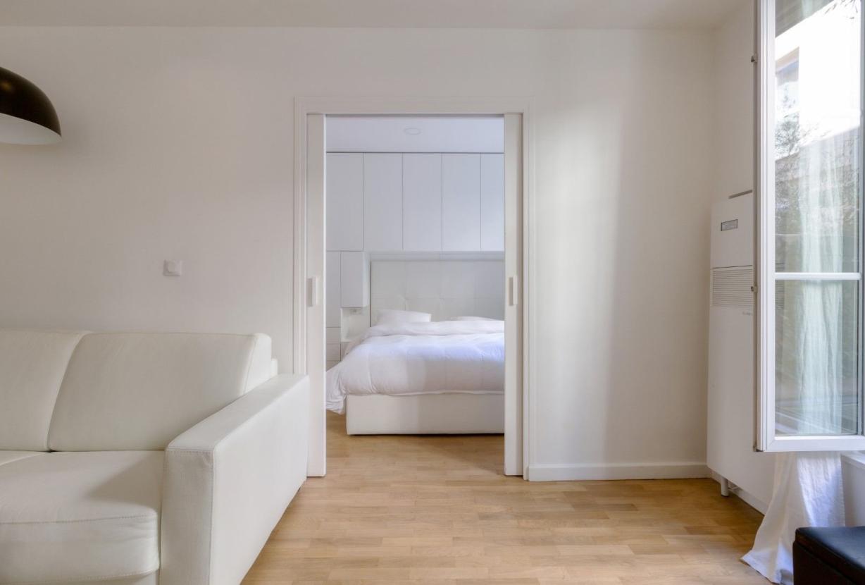 Par306 - 1 bedroom apartment with terrace