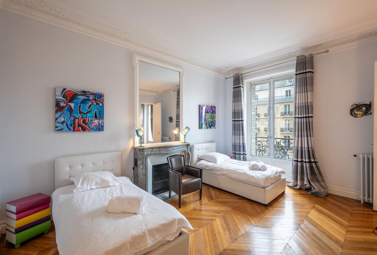 Par147 - Apartamento cerca del Parque Monceau