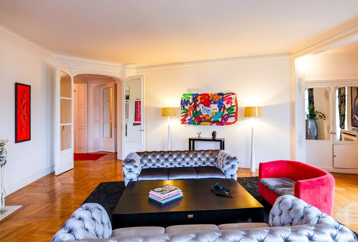 Par147 - Spacious apartment close to Parc Monceau