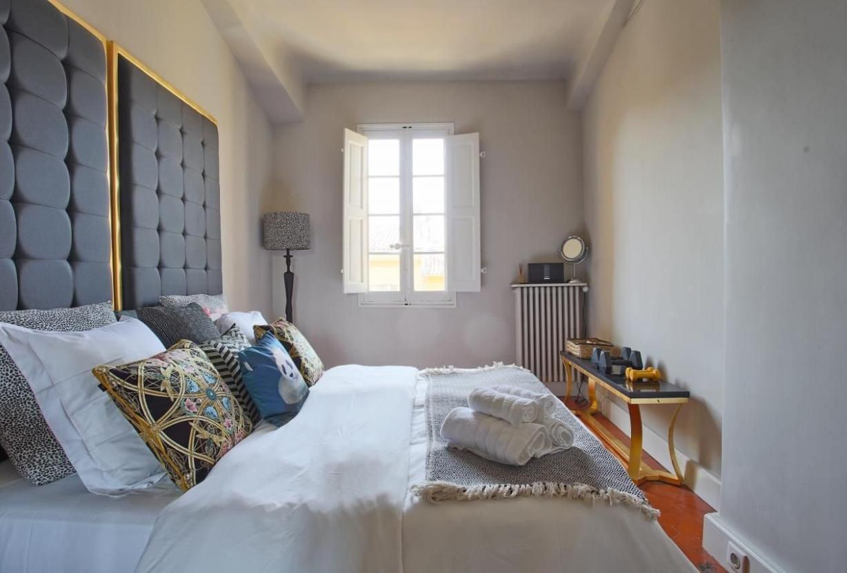 Pro004 - 230 sqm apartment in Aix en Provence