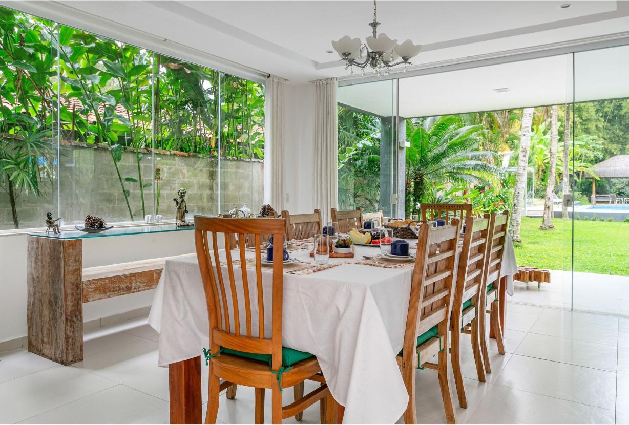 Ang063 - Beautiful House in Porto Frade