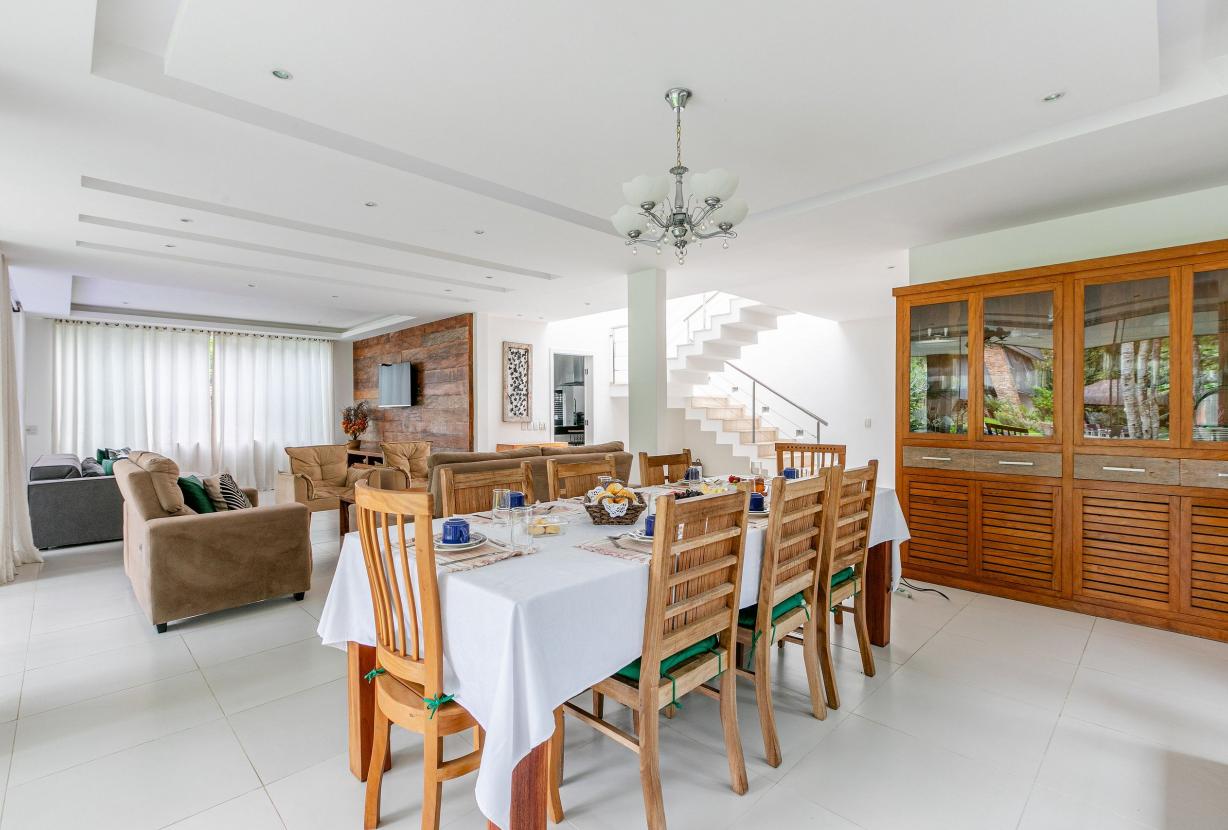 Ang063 - Beautiful House in Porto Frade
