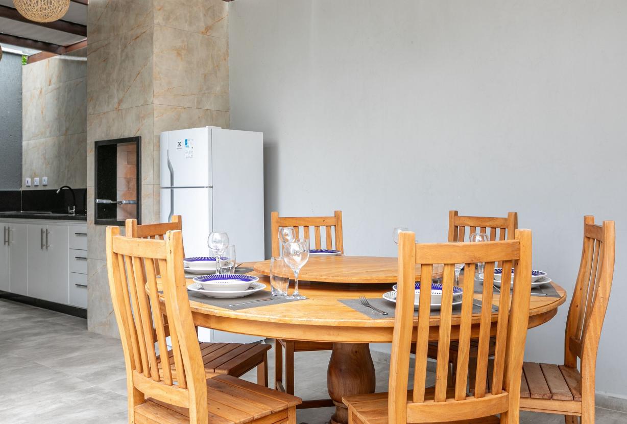 Ang063 - Beautiful House in Porto Frade