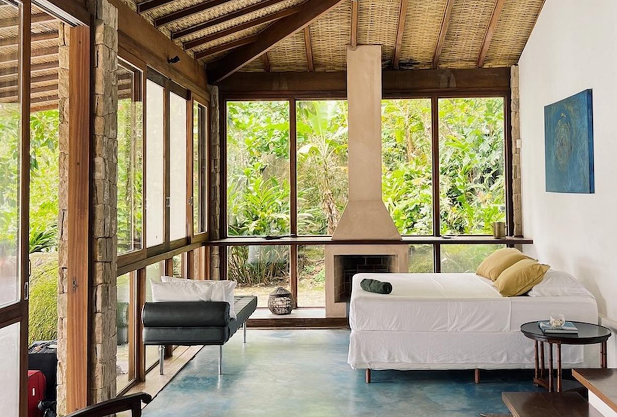 Pty015 - Private island in Paraty