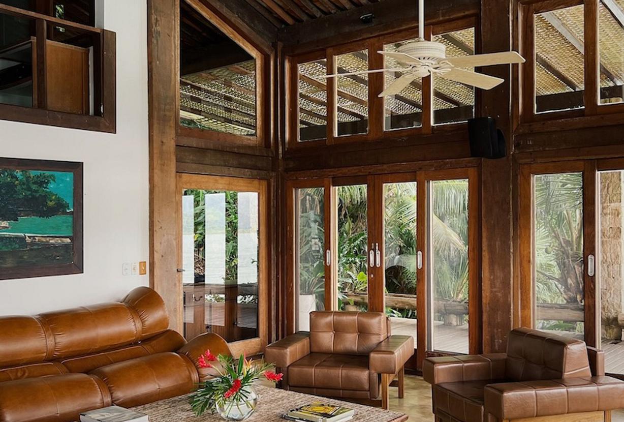 Pty015 - Private island in Paraty
