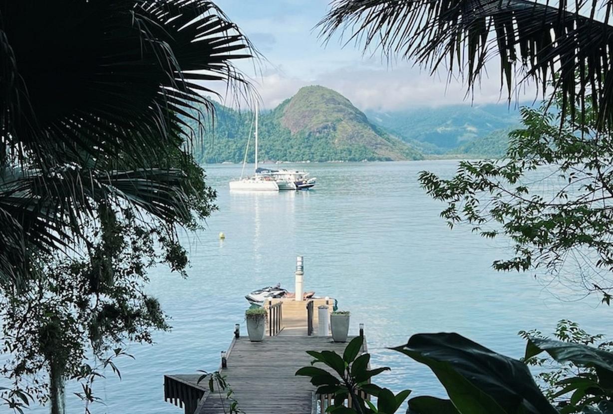 Pty015 - Private island in Paraty