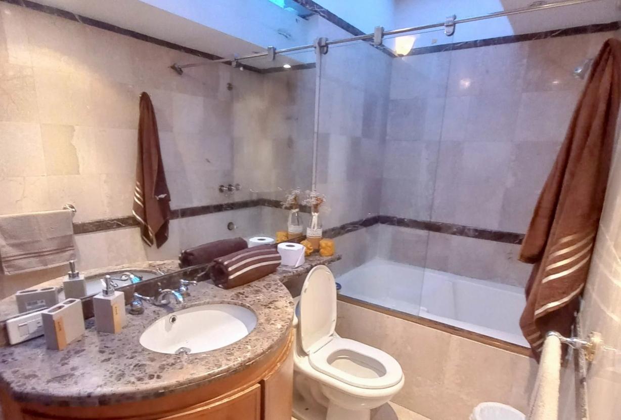 Bog900 – Amplia casa en prestigioso condominio en Mosquera