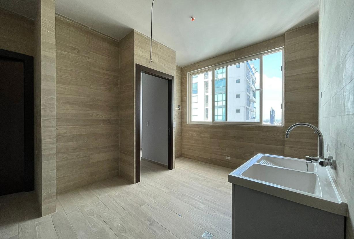 Pan034 - Luxury 5 bedroom apartment in brand new building