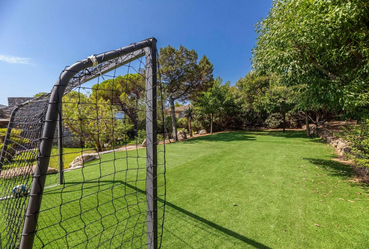 Cor001 - Lujosa Villa Contemporánea en Corsica