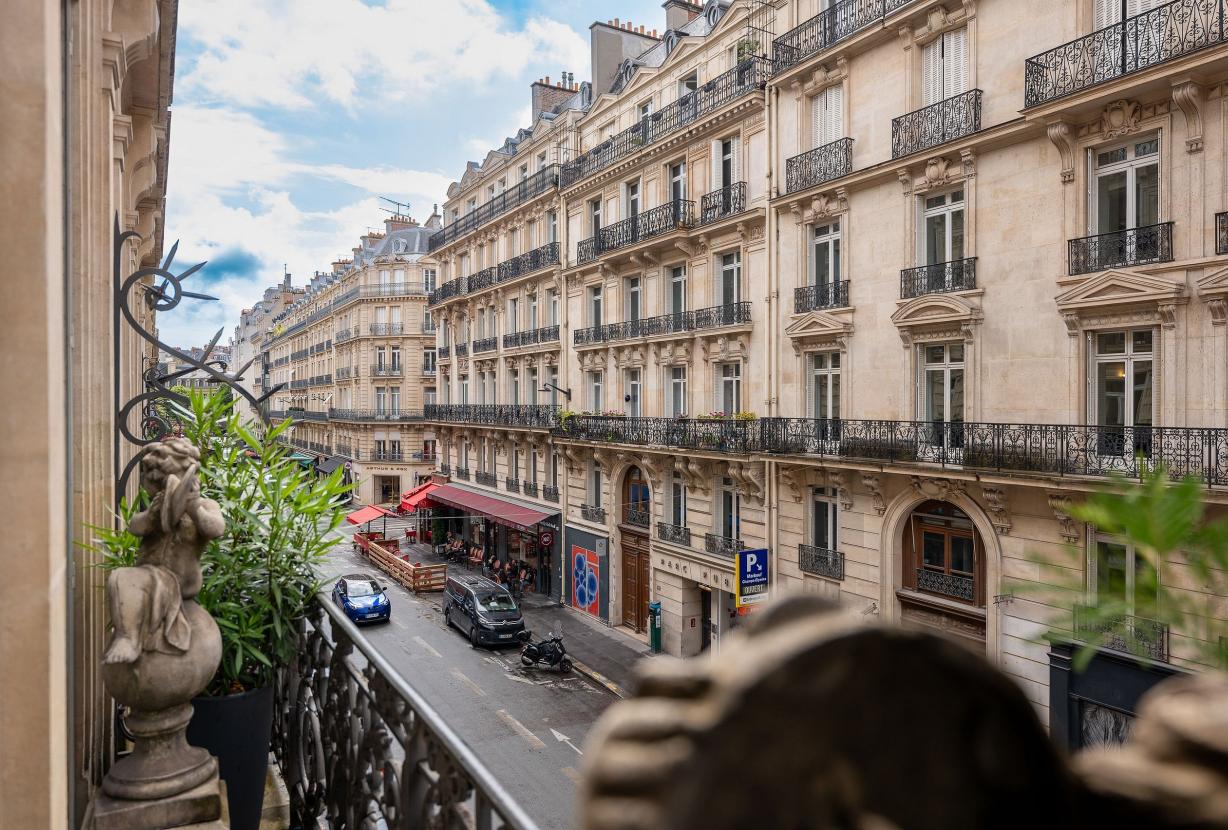 Par190 - Apartamento de recepción en Paris 8