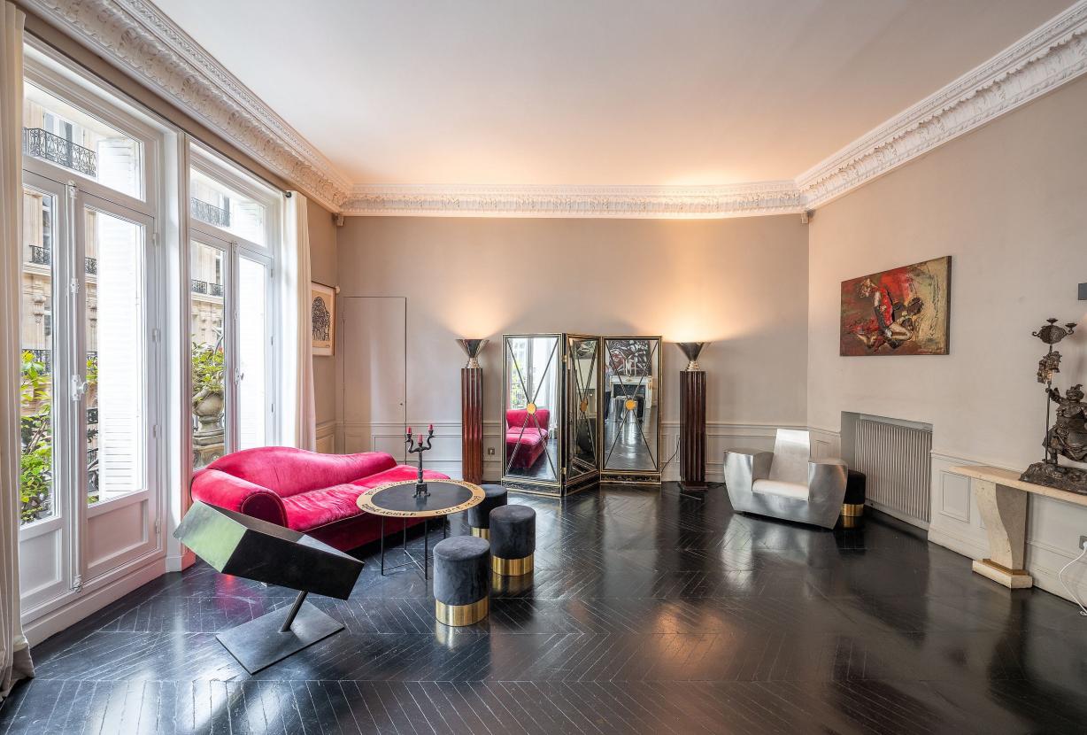 Par190 - Apartamento de recepción en Paris 8