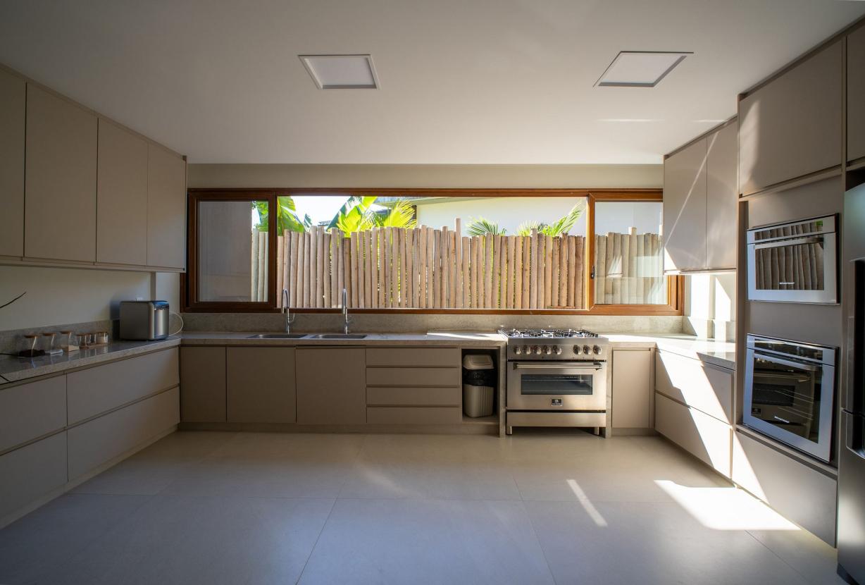 Bah255 - Casa recém construída com vista mar.