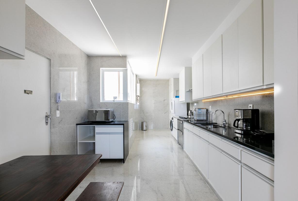 Rio423 - Beachfront apartment in Copacabana