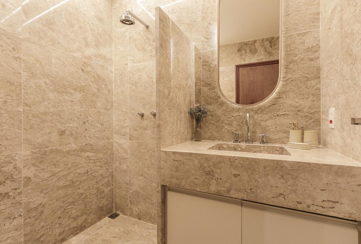 Rio423 - Beachfront apartment in Copacabana