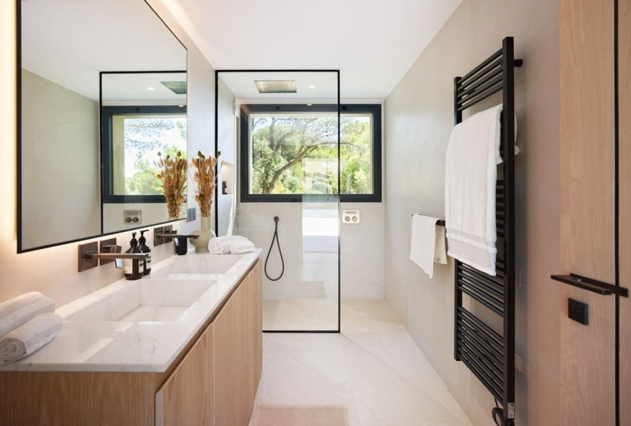 Azu033 - Luxury Villa in Ramatuelle