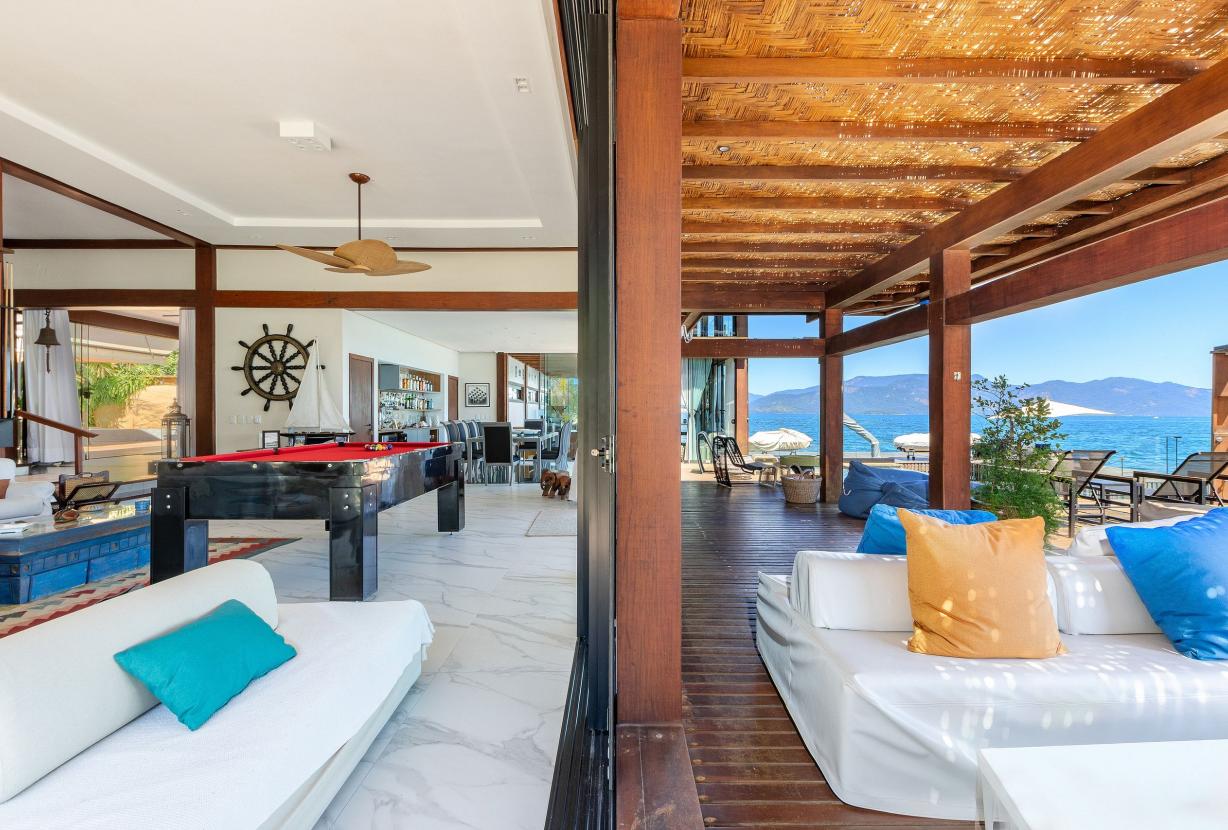 Ang064 - Villa de luxe en bord de mer à Angra dos Reis