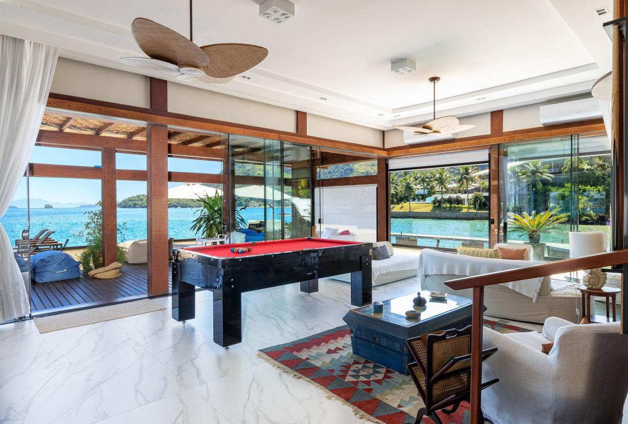 Ang064 - Villa de luxe en bord de mer à Angra dos Reis
