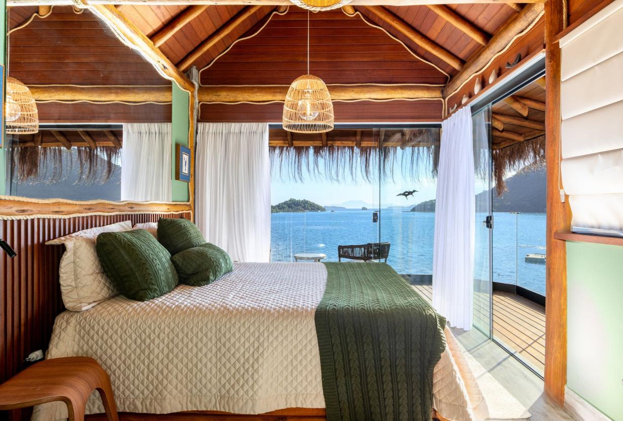Ang064 - Maison de luxe en bord de mer à Angra dos Reis