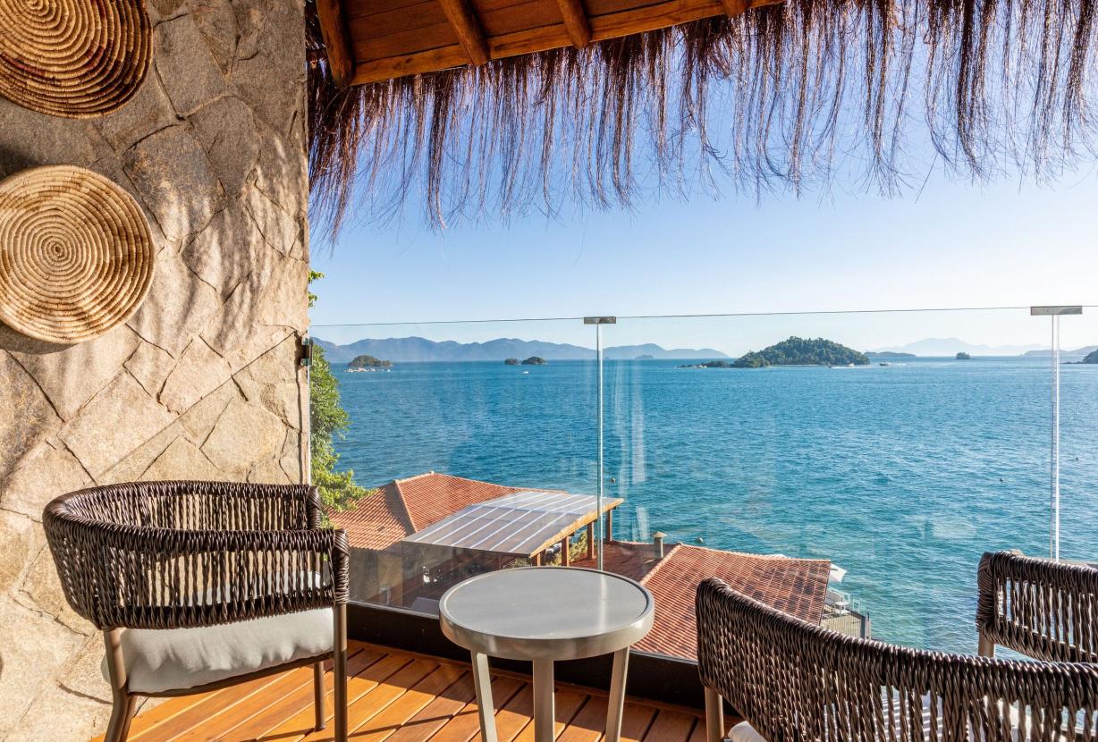 Ang064 - Maison de luxe en bord de mer à Angra dos Reis