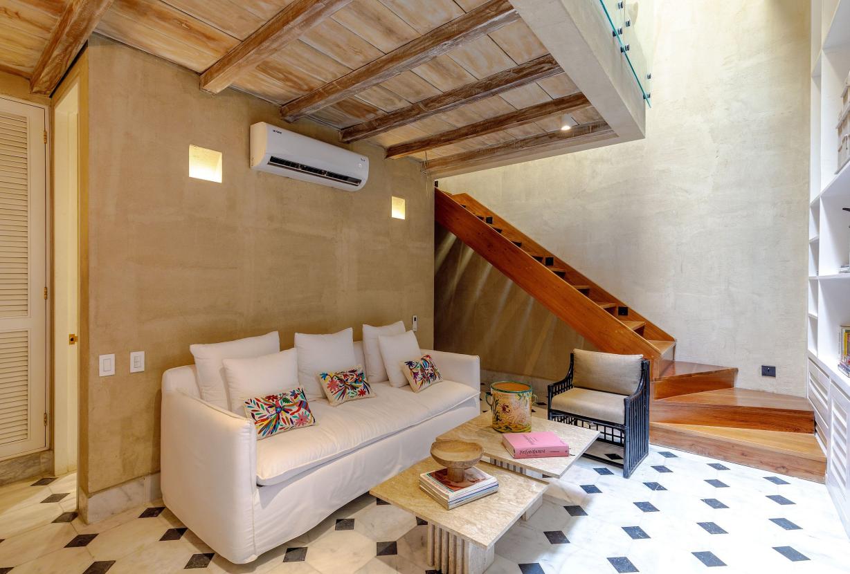Car067 - Apartamento duplex en el Centro Histórico de Cartagena