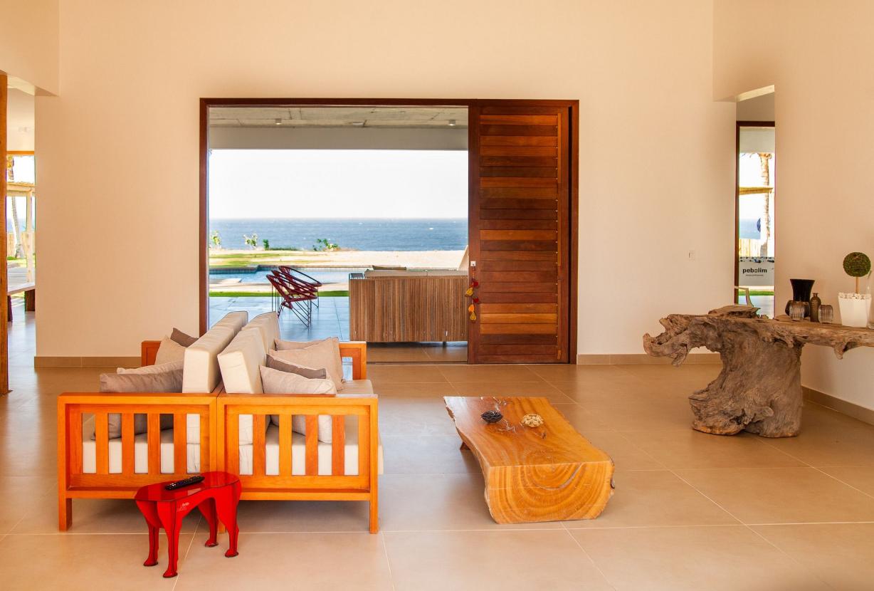 Cea076 - Modern villa facing the sea in Fortim