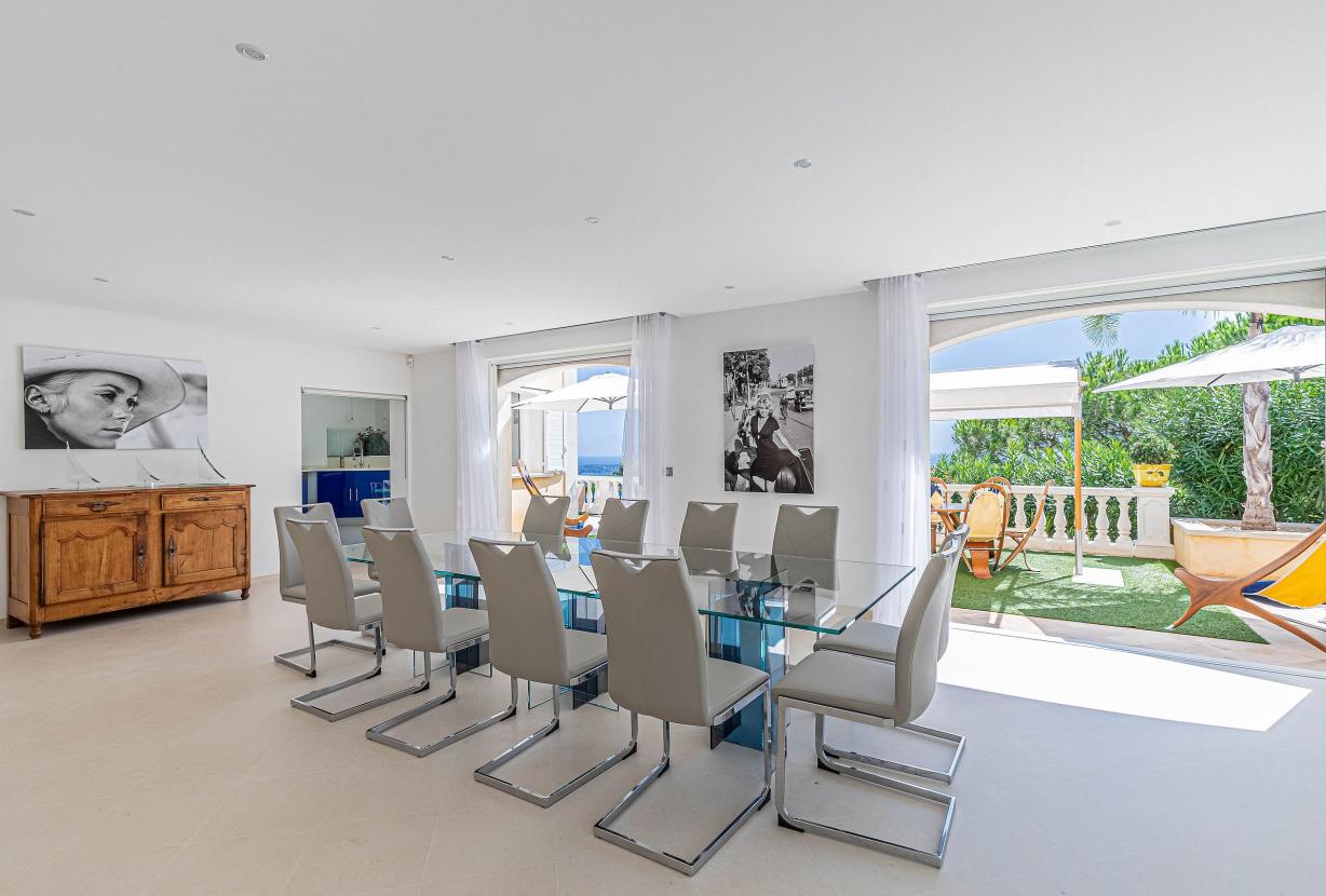 Azu132 - Villa d’Exception à Louer à Super Cannes