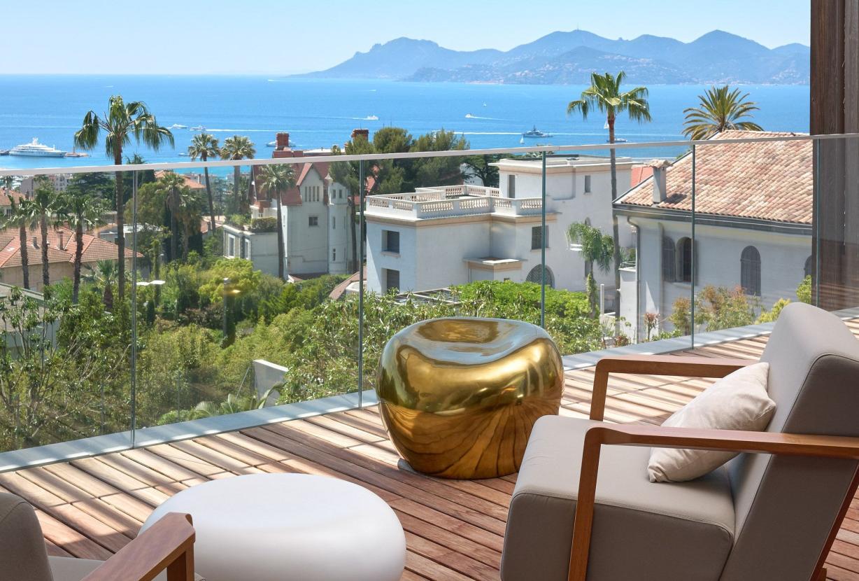 Can025 - Contemporary Villa for rent in Cannes