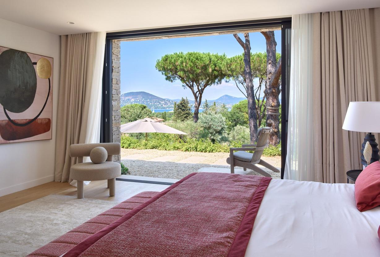 Azu068 - Villa avec Vue sur Saint-Tropez