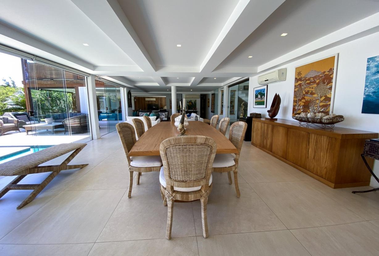 Buz014 - Stunning house on Manguinhos beach