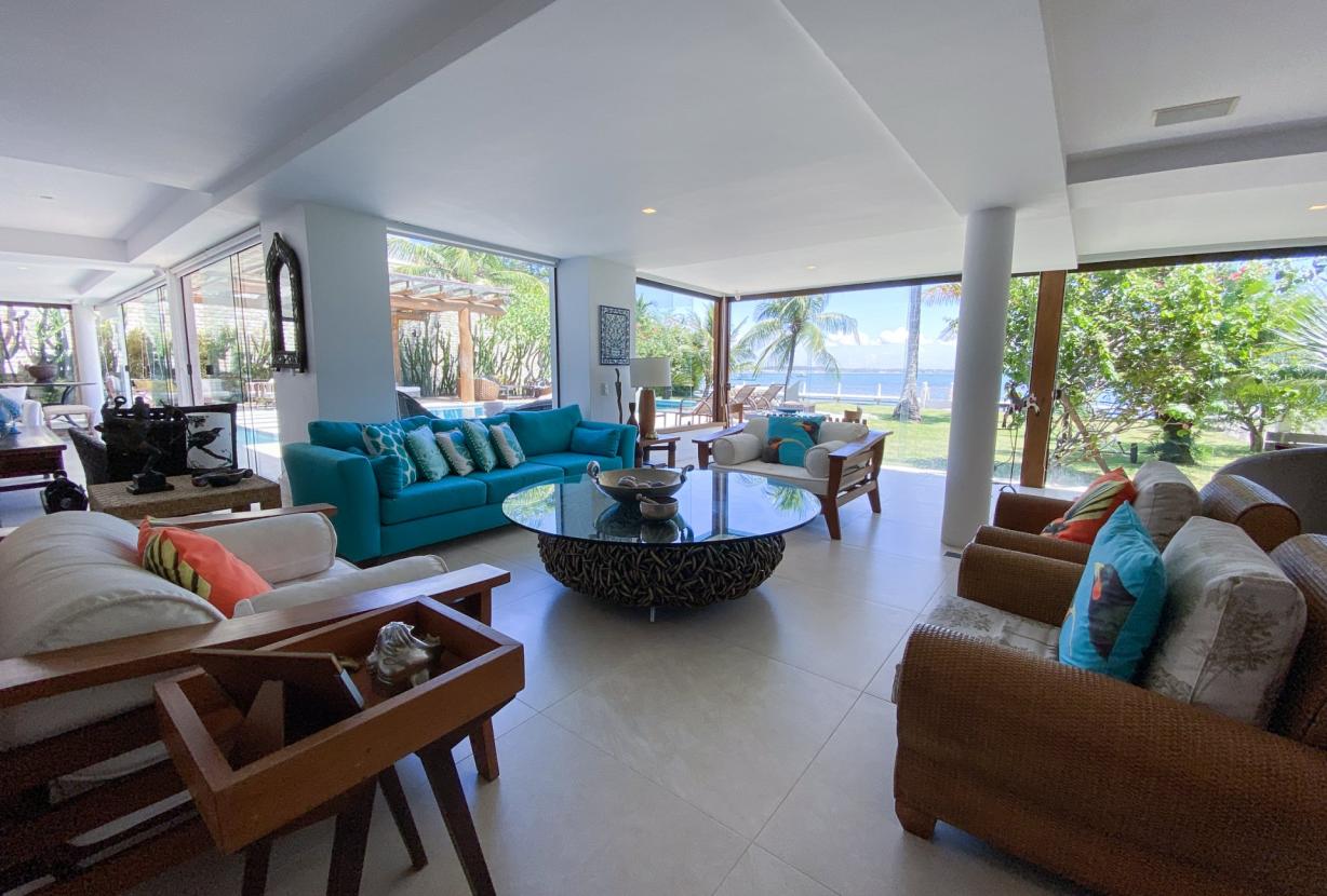 Buz014 - Stunning house on Manguinhos beach